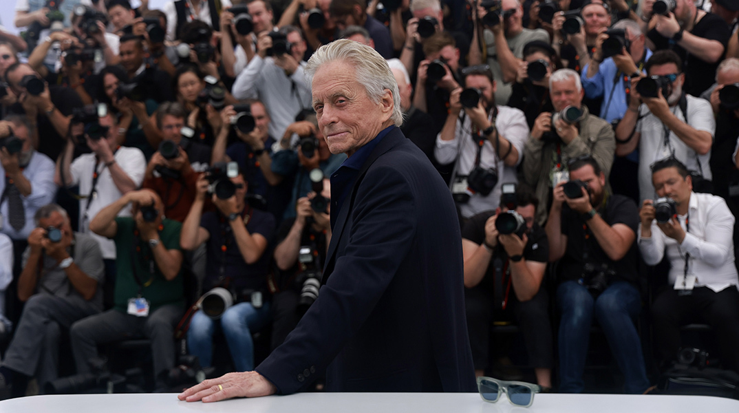  Michael Douglas