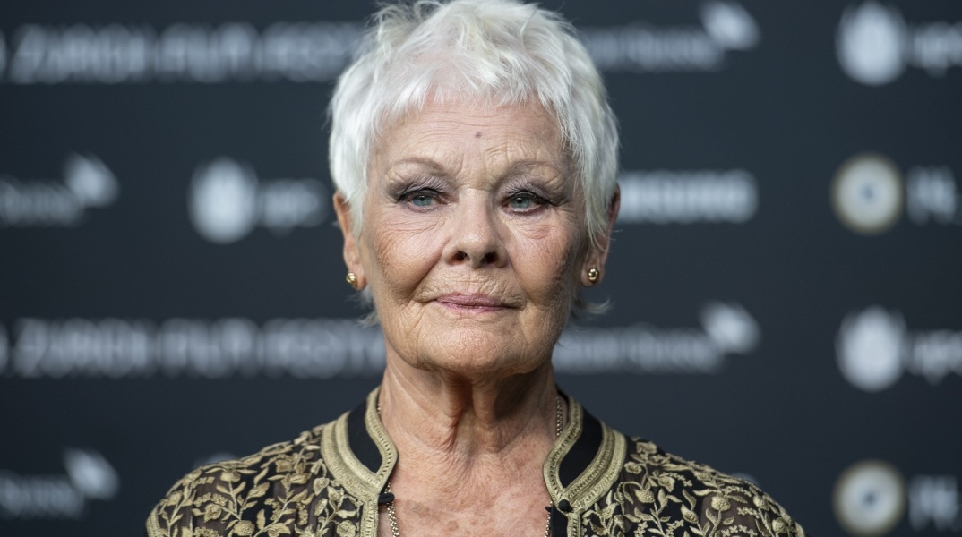 Τζούντι Ντεντς: Δεν μπορεί πλέον να βλέπει στα κινηματογραφικά πλατό η διάσημη Βρετανίδα ηθοποιός - Πώς αντιμετωπίζει την απώλεια της όρασής της.