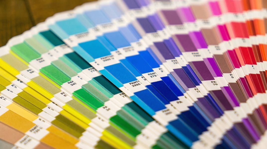 Ποιος κρύβεται πίαω από το «Χρώμα της Χρονιάς»