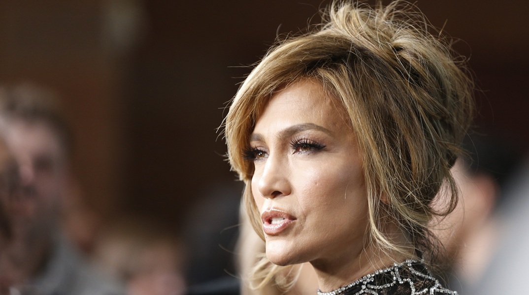 Εν εξάλλω η Τζένιφερ Λόπεζ για τις κοινές φωτογραφίες του Μπεν Άφλεκ με την Τζένιφερ Γκάρνερ