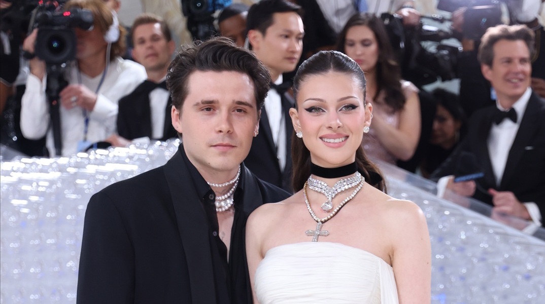 «Ναρκισσιστική συμπεριφορά»: Η Νίκολα Πελτζ έχει αγανακτήσει με τη συμπεριφορά των Μπέκαμ στον Μπρούκλιν