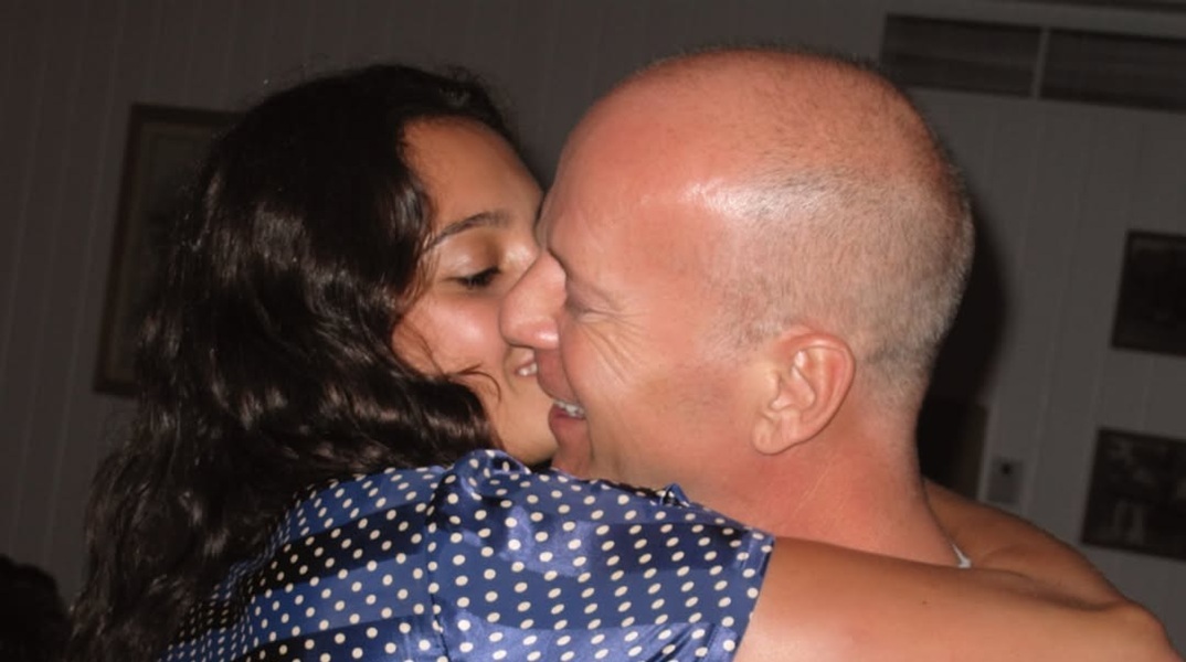 Η σύζυγος του Μπρους Γουίλις αποκαλύπτει: Τα παιδιά μας «θρηνούν» για τον πατέρα τους