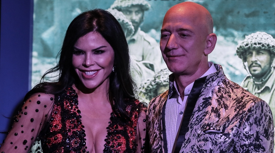 Τζεφ Μπέζος και Λορέν Σάντσεζ 