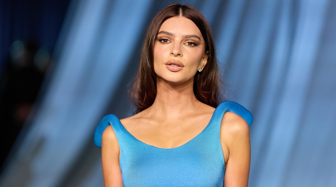 Έμιλι Ραταϊκόφσκι: Η ανάρτηση που προκάλεσε αντιδράσεις και η αναφορά στον Μαμντάνι