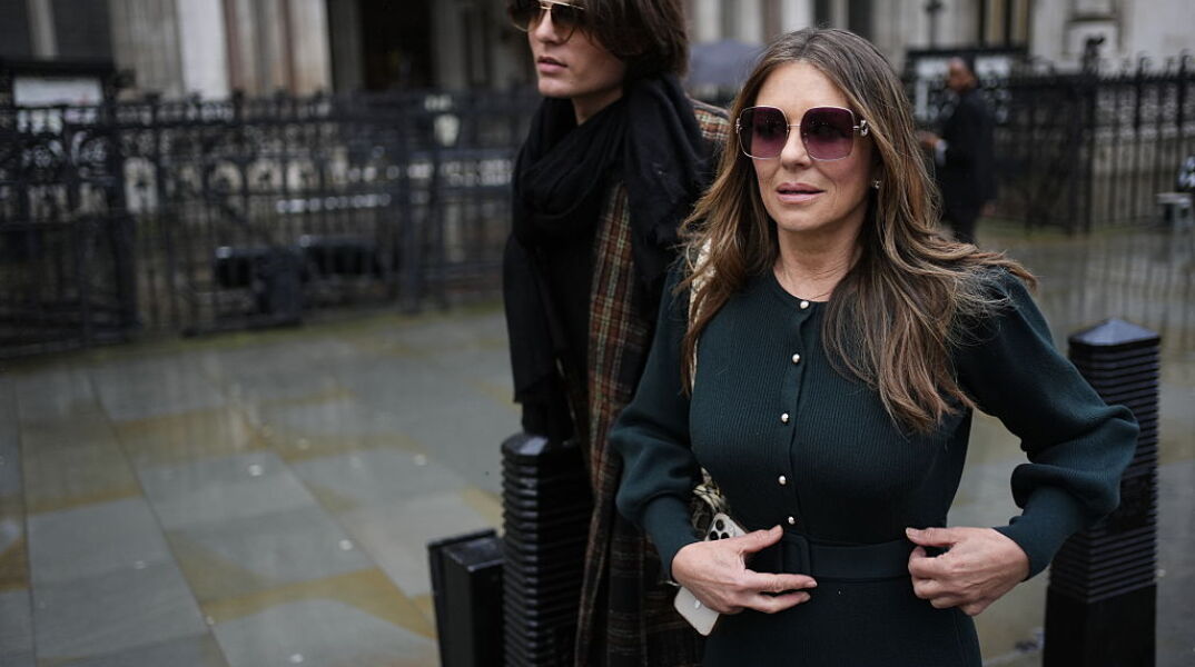 Ελίζαμπεθ Χάρλεϊ: Mε δάκρυα στο δικαστήριο κατά της Daily Mail