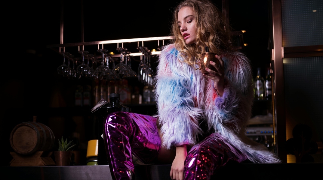 Glamoratti: Πώς η πολυτέλεια των ’80s στα ρούχα γίνεται ξανά cool το 2026