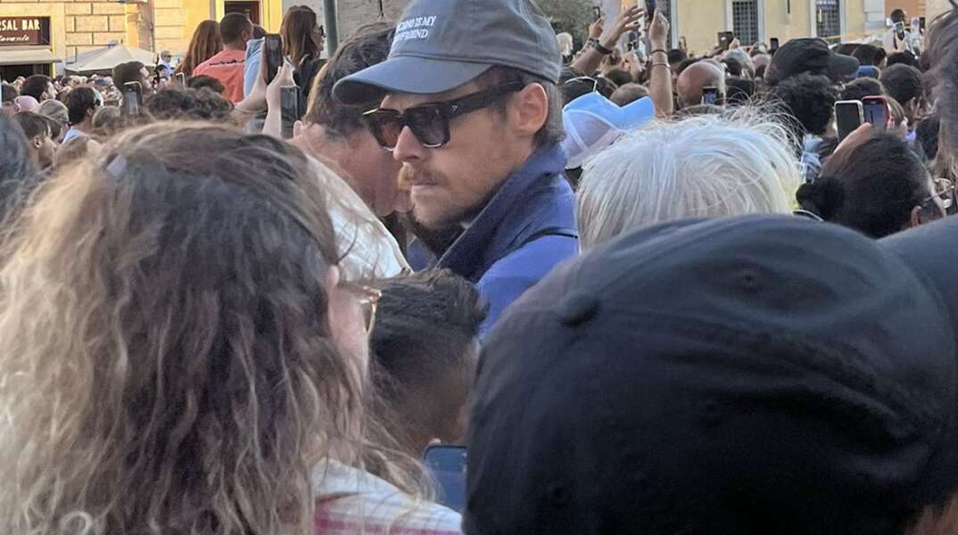 Πώς  Χάρι Στάιλς πήγε για… κούρεμα και βρέθηκε στην εκλογή του Πάπα 