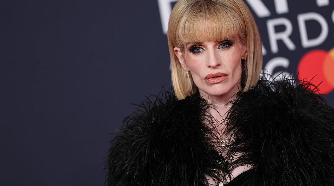 Η Κέλι Όσμπορν ξεσπά κατά των trolls μετά τα BRIT