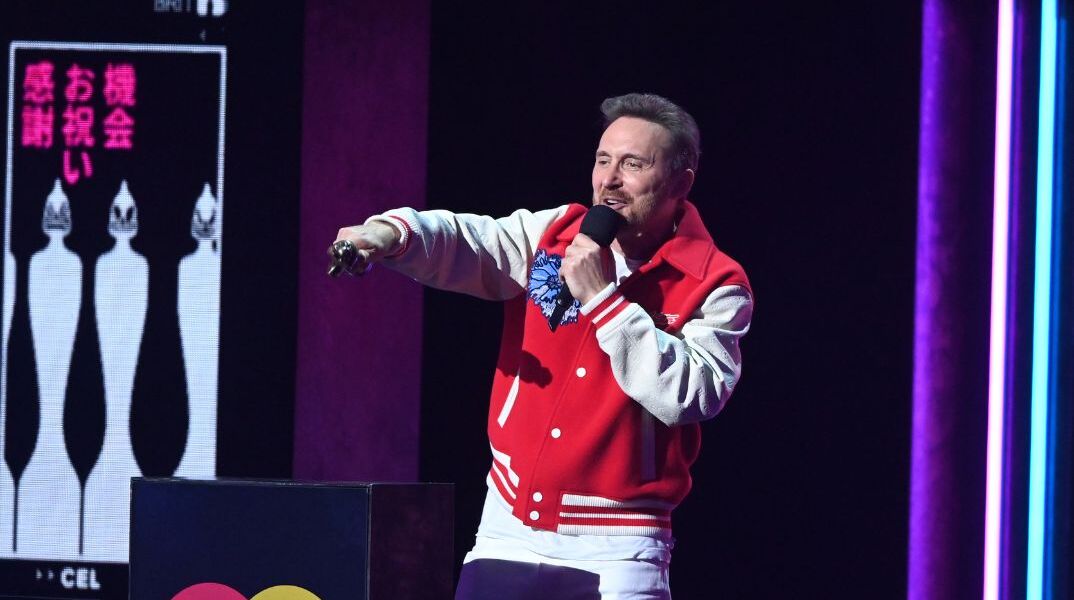 Ντέιβιντ Γκετά: Η στιγμή που είδε την κόρη του να χορεύει στο κοινό της συναυλίας του