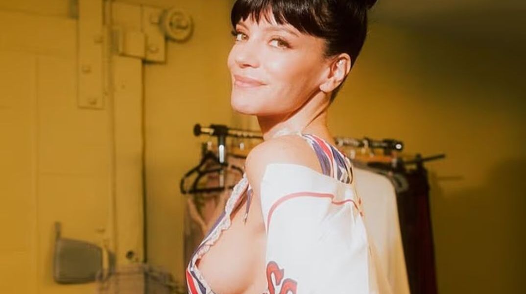 Λίλι Άλεν: Αποκαλυπτικές εμφανίσεις στα παρασκήνια της περιοδείας της στις ΗΠΑ