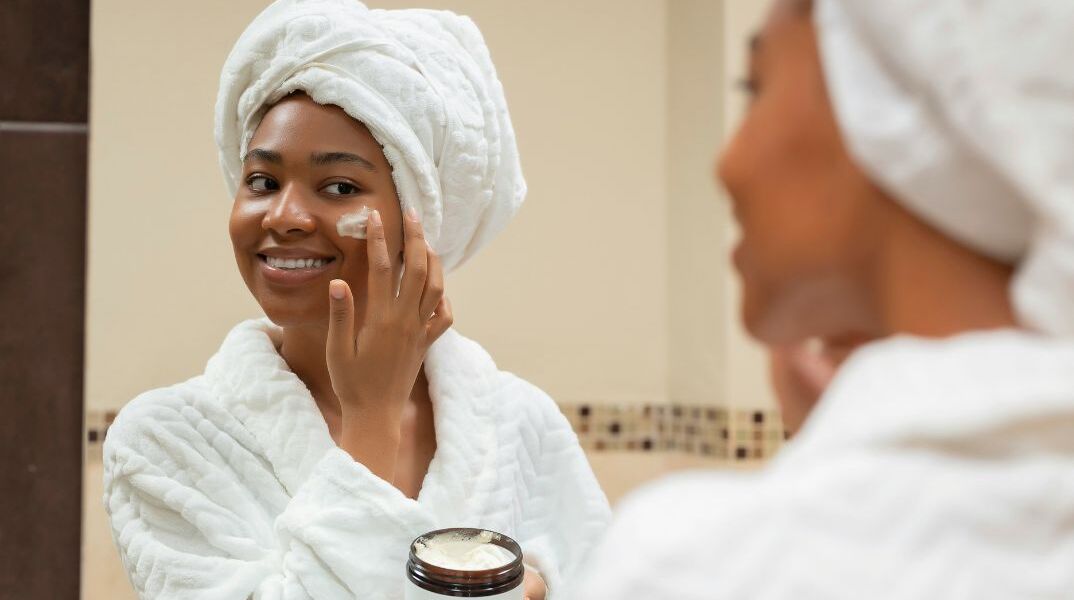 Cosmetorexia: Μικρά παιδιά ακολουθούν ρουτίνες skincare ενηλίκων