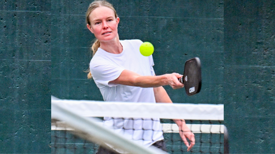  Pickleball: Το άθλημα που έγινε η νέα εμμονή του Χόλιγουντ