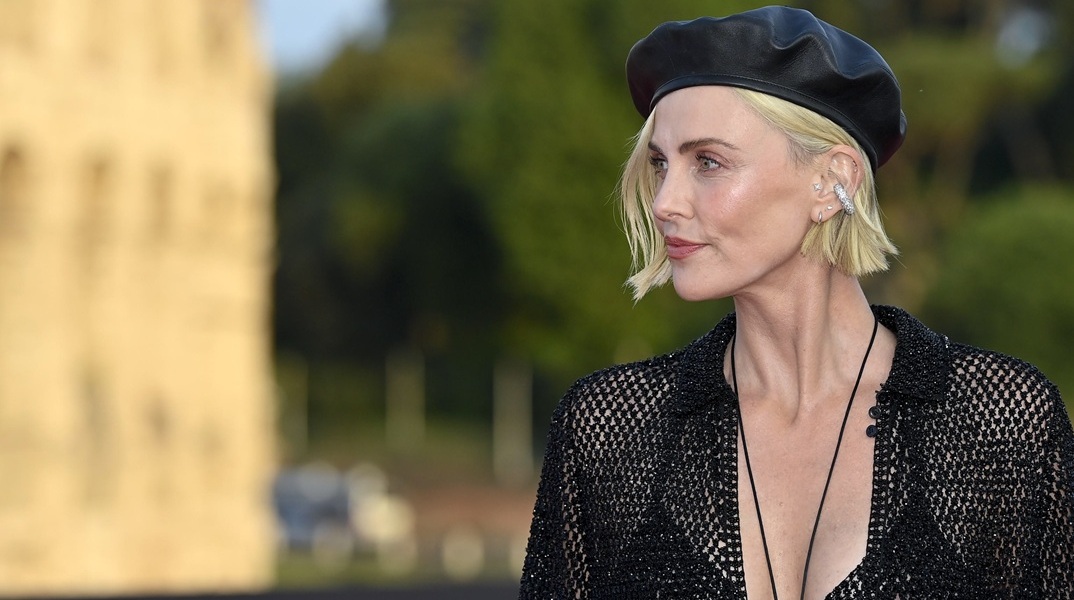 Η Σαρλίζ Θερόν