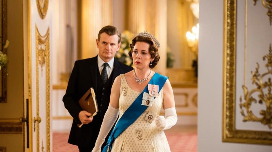 Η Ολίβια Κόλμαν ως Ελισάβετ στην σειρά του Netflix "the Crown"