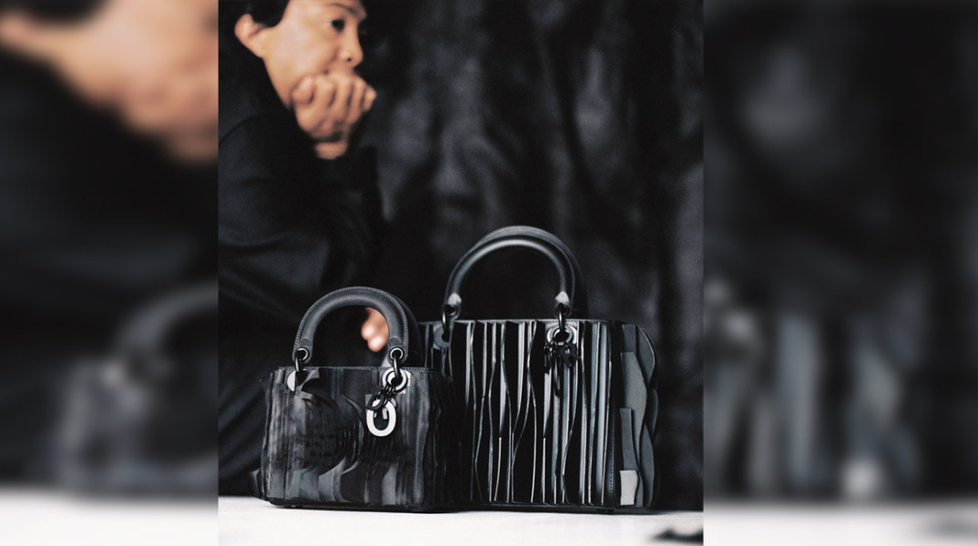 Lady Dior Art: Καλλιτέχνες εμπνέονται από την εμβληματική τσάντα