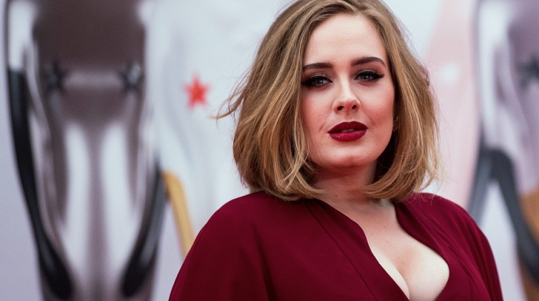 Η τραγουδίστρια Adele