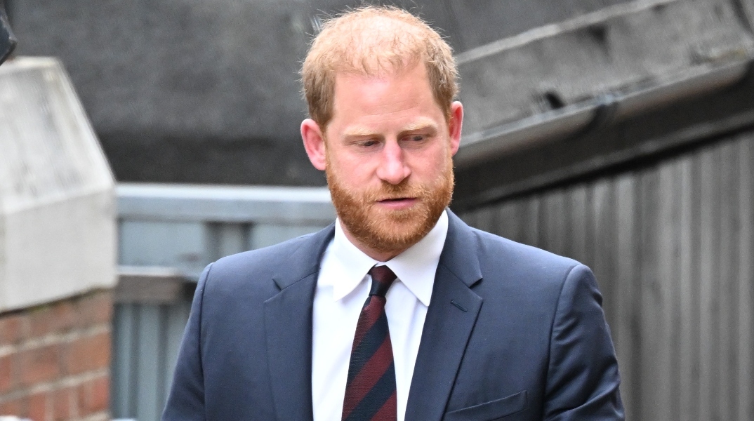 Ο πρίγκιπας Χάρι και οι απολύτως κατεστραμένες σχέσεις του με το Παλάτι