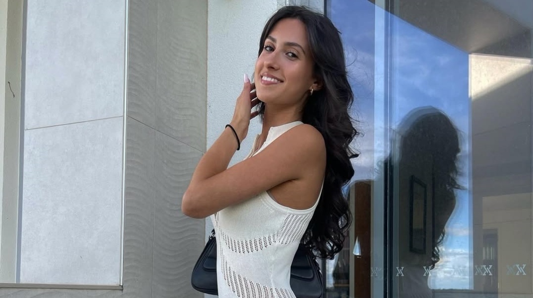 Η Αντζελίνα Σενσόρι 