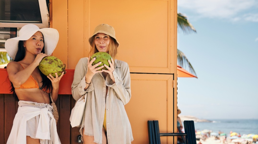 Τι φοράμε μετά το μπάνιο στην θάλασσα; Οι πιο απλές, όμορφες ιδέες