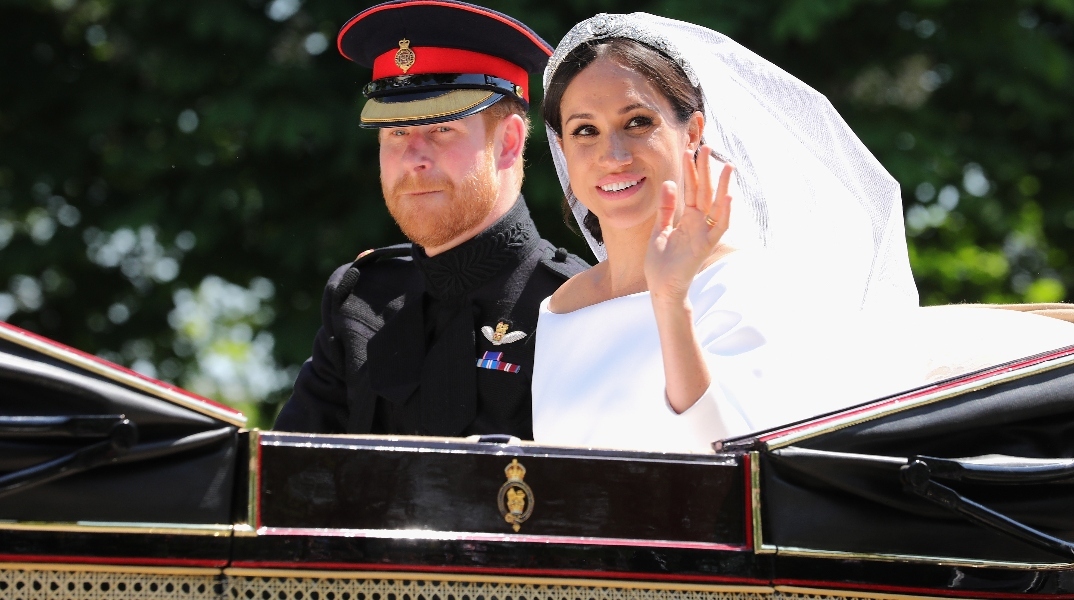 Στιγμιότυπο από τον γάμο της Μέγκαν Μαρκλ με τον πρίγκιπα Χάρι το 2018