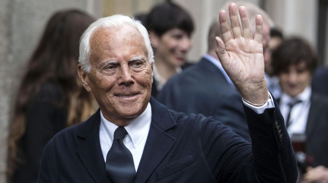 Τζόρτζιο Αρμάνι: Ο εμβληματικός Ιταλός σχεδιαστής πέθανε στα 91 του, αφήνοντας ανεξίτηλο αποτύπωμα στη μόδα - Τα μηνύματα στα social media