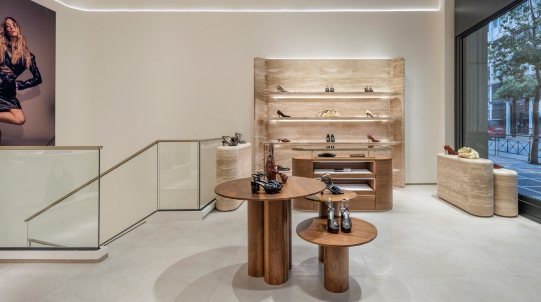  Jimmy Choo μπουτίκ