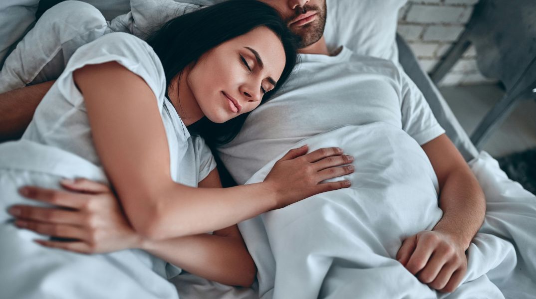 Η απλή ερώτηση που μπορεί να βελτιώσει τη σχέση σας - Ερευνήτρια του Χάρβαρντ αποκαλύπτει το μυστικό για να έρθετε πιο κοντά με τον σύντροφό σας