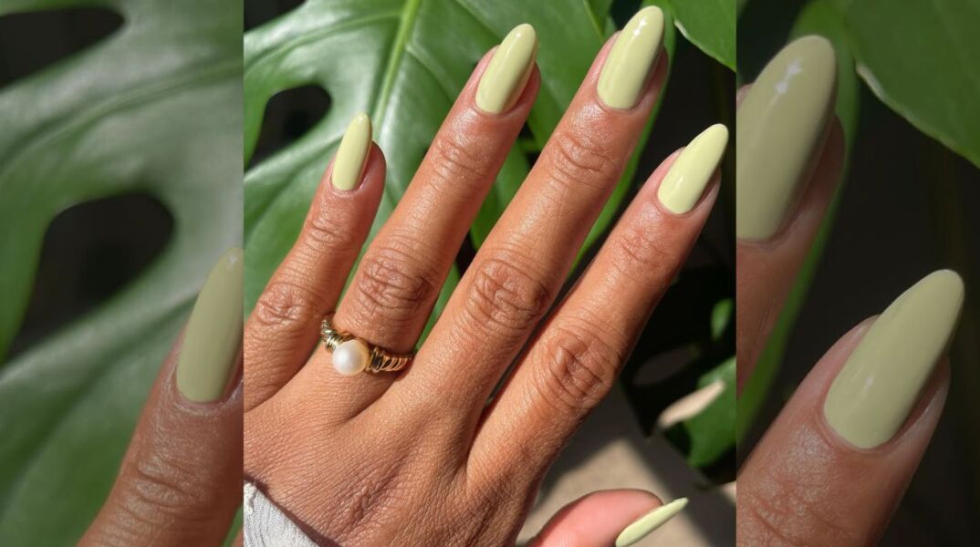 Pistachio nails: Η πιο chic παστέλ τάση στο μανικιούρ 