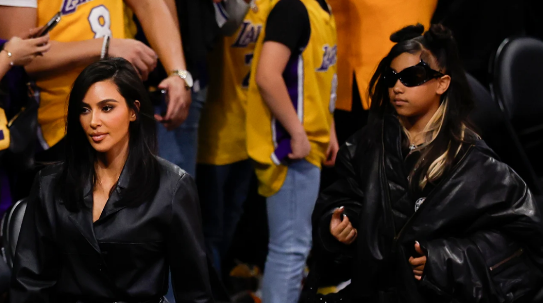 Αντιδράσεις για την Κιμ Καρντάσιαν για το επικίνδυνο piercing της 12χρονης κόρης της © CAROLINE BREHMAN