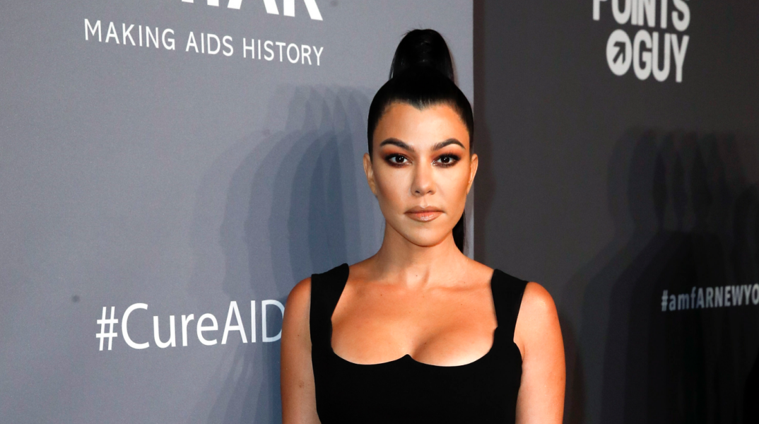 Ρήξη στις Καρντάσιανς; Η Κόρτνεϊ αποχώρησε από το οικογενειακό chat γιατί η Κλόε «μιλούσε άσχημα για όλους»