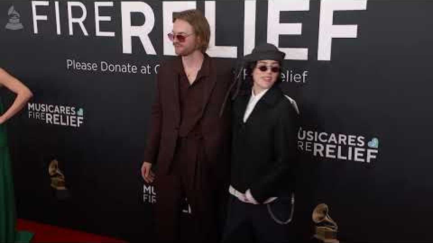 BILLIE EILISH & FINNEAS | Red Carpet Fashion Cam | 2025 GRAMMYs