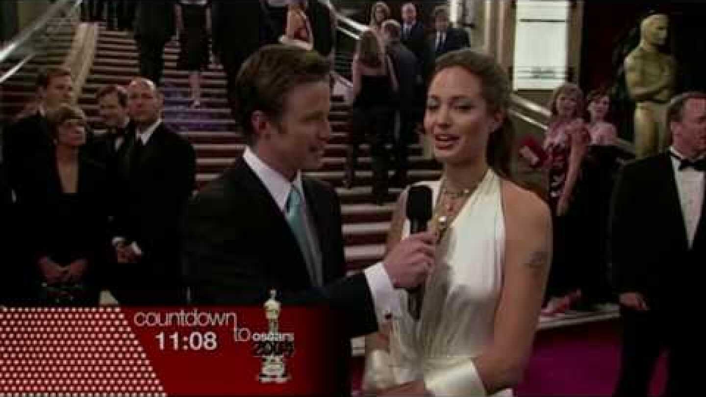 Angelina Jolie Oscars 2004