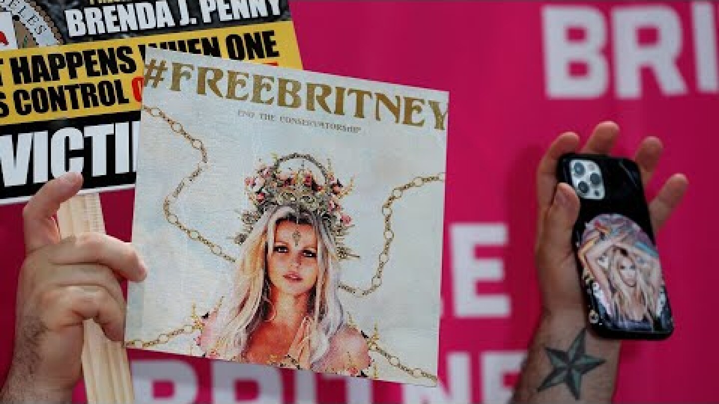People gather outside Britney Spears conservatorship hearing in Los Angeles