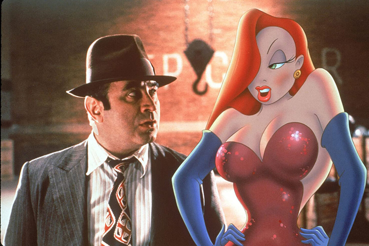 Η Jessica Rabbit στην ταινία του Robert Zemeckis, Ποιος Παγίδεψε τον Ρότζερ Ράμπιτ (1988) ©IMDB