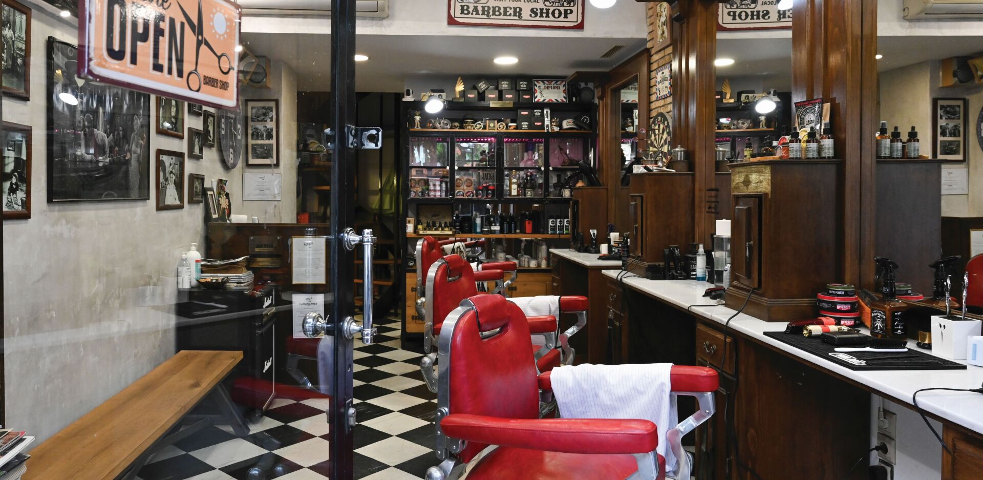 Kerk’s Barber Shop