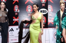 Κόκκινο χαλί Madwalk