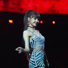 Η Lisa των Blackpink