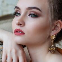 Η Pat McGrath δίνει τις πιο απλές συμβουλές για το μακιγιάζ του ρεβεγιόν