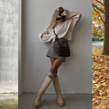 Κοπέλες με χειμωνιάτικο ντύσιμο