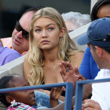 Λεονάρντο Ντι Κάπριο – Τζίτζι Χαντίντ: Τους «τσάκωσαν» σε μυστικό δείπνο στη Νέα Υόρκη