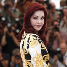 Priscilla Presley: Προσβάλλει τη διαθήκη της Lisa Marie
