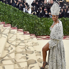 H Rihanna στο Met Gala 2018