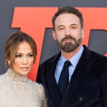 Η Jennifer Lopez ανακοινώνει νέο άλμπουμ και νέα ταινία για το 2024