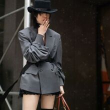 Cowboycore: Ντυνόμαστε καουμπόισσες και ας μην είναι καρναβάλι