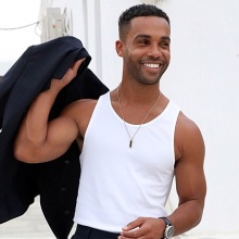 Ο Λουσιέν Λαβίσκουντ στη Μύκονο 