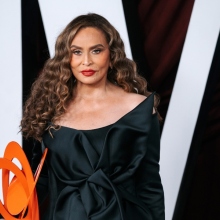 Η μητέρα της Μπιγιονσέ, Τίνα Νόουλς