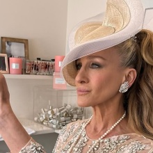 «Την αγαπώ»: Η Σάρα Τζέσικα Πάρκερ αποθέωσε την Άννα Βίσση