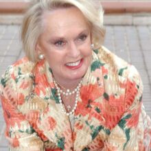 Τίπι Χέντρεν: Η Μέλανι Γκρίφιθ μοιράζεται βίντεο της διάσημης μαμάς της για τα 95α γενέθλια της