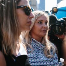 Βιρτζινία Τζιούφρε: «Τρικ» ο σοβαρός τραυματισμός της γυναίκας που κατηγόρησε τον πρίγκιπα Άντριου;