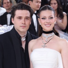 Μπρούκλιν Μπέκαμ και Νίκολα Πελτζ σε οικογενειακά δράματα